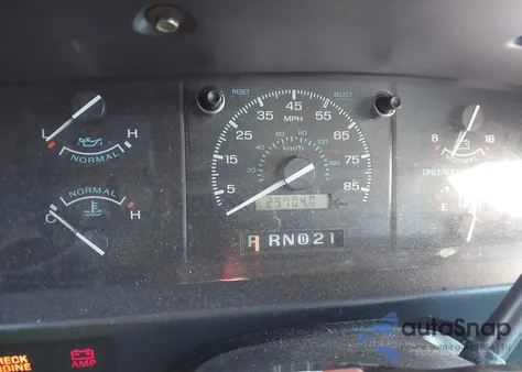 1996 Ford Econoline E250 Van z USA, uszkodzony, nr VIN 1FTHE24HXTHA20097